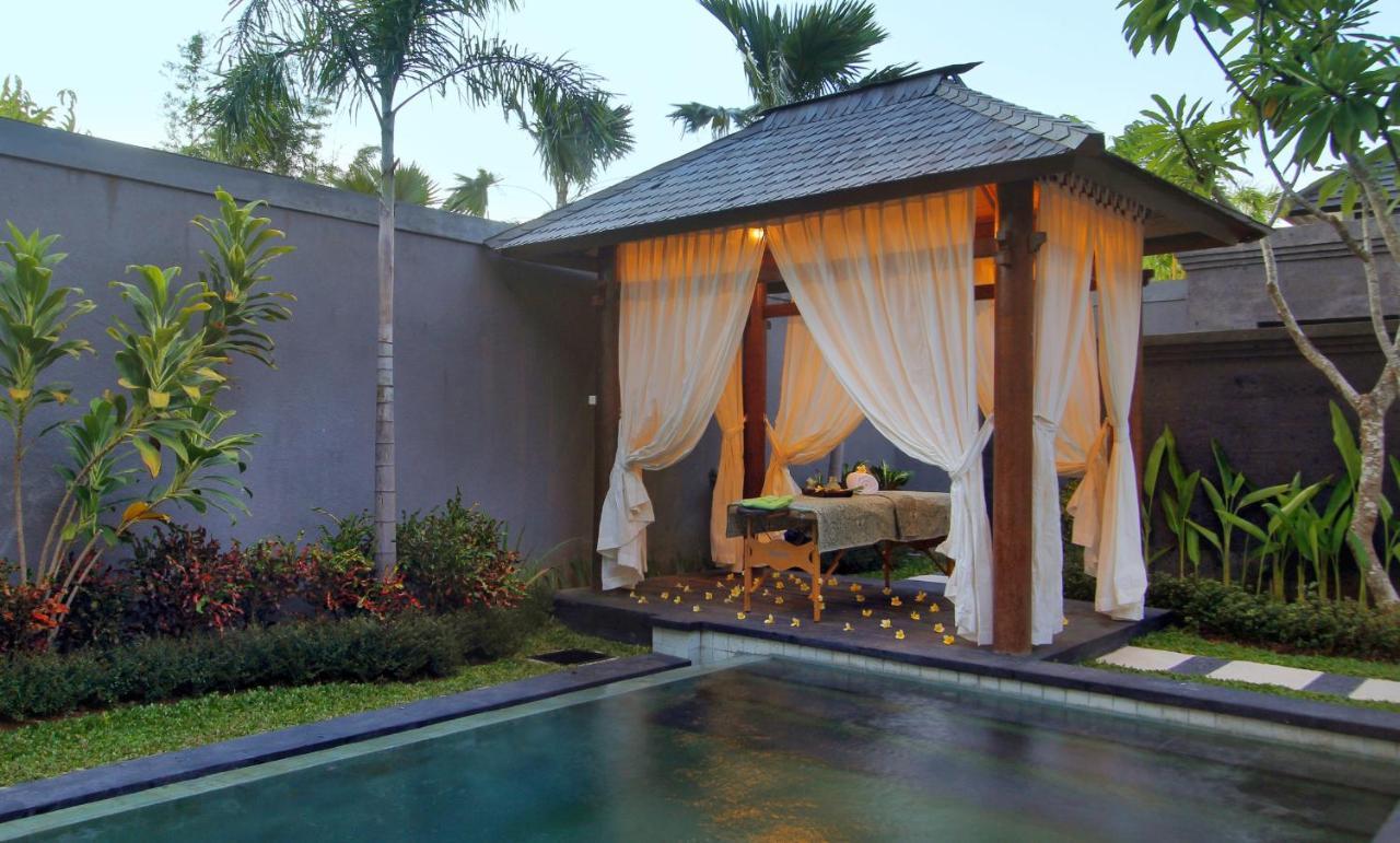Agata Villas Seminyak Luaran gambar