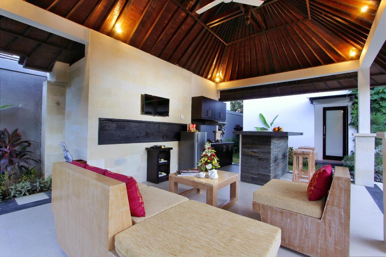 Agata Villas Seminyak Luaran gambar