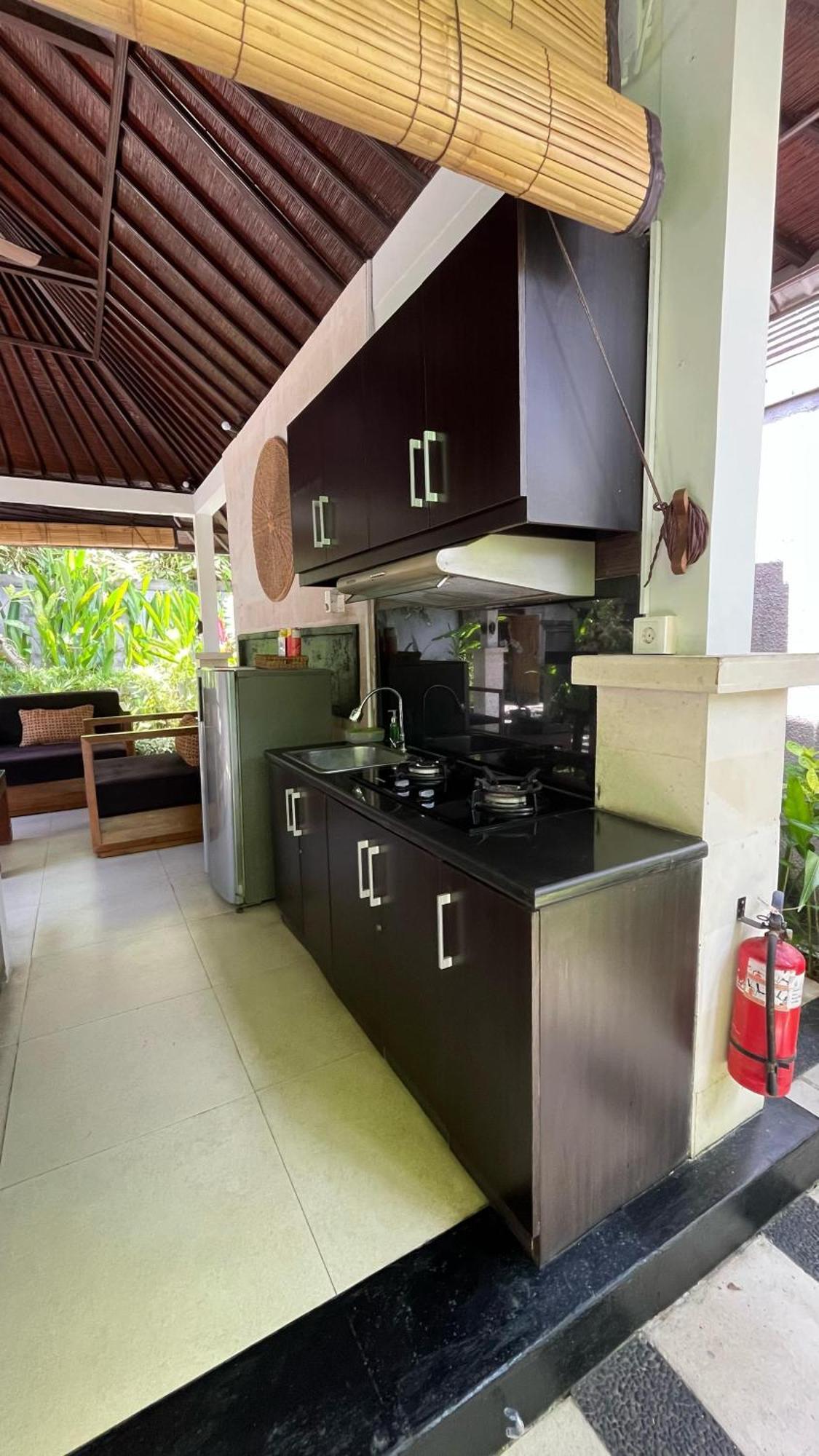 Agata Villas Seminyak Luaran gambar